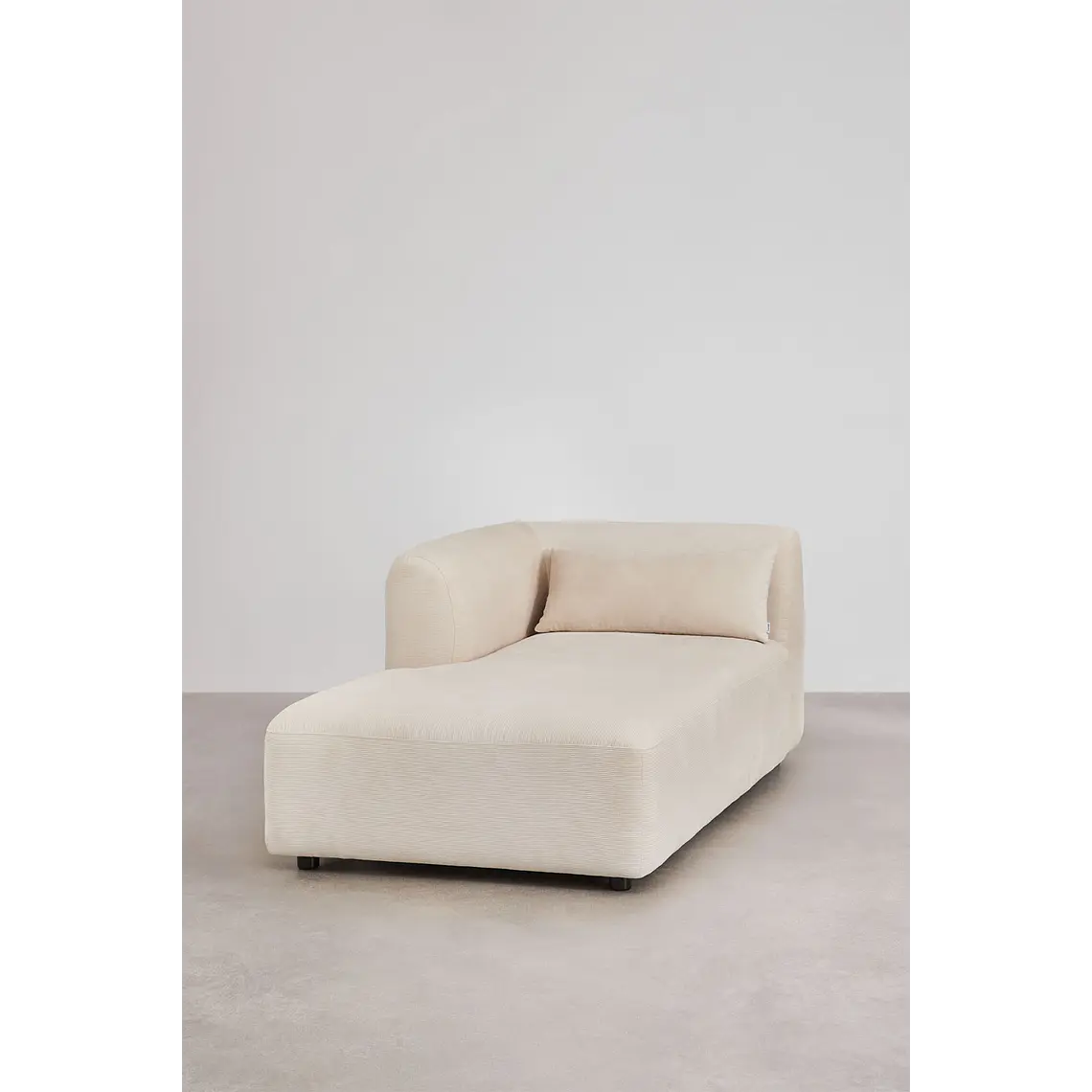Lumaria · Sofá tapizado de 97 cm 2