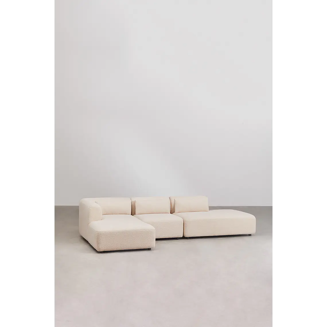 Maiel · Sofá tapizado de 320 cm 1