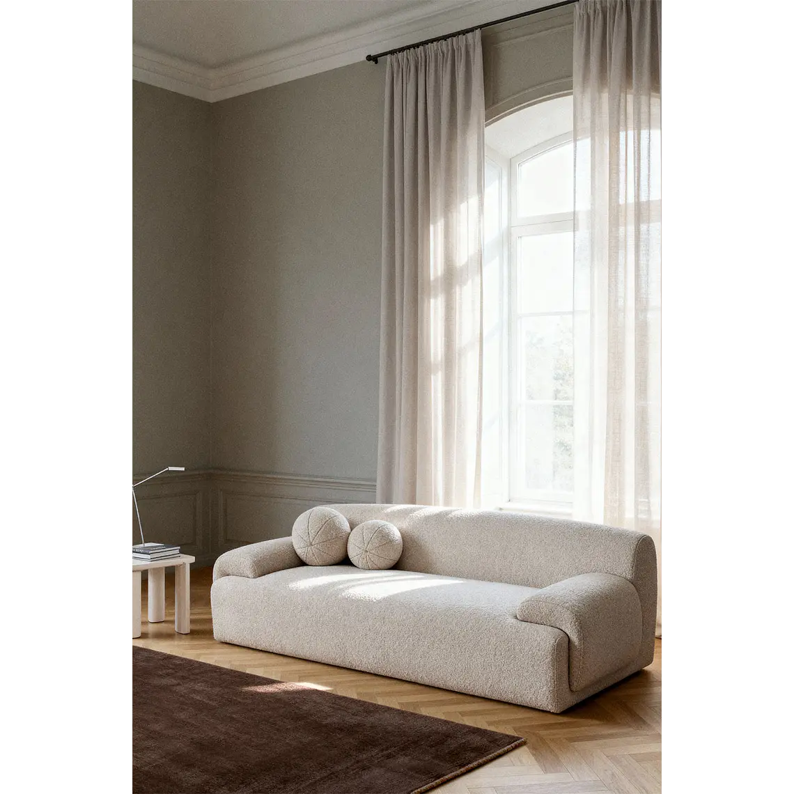 Norin · Sofá tapizado de 230 cm 1