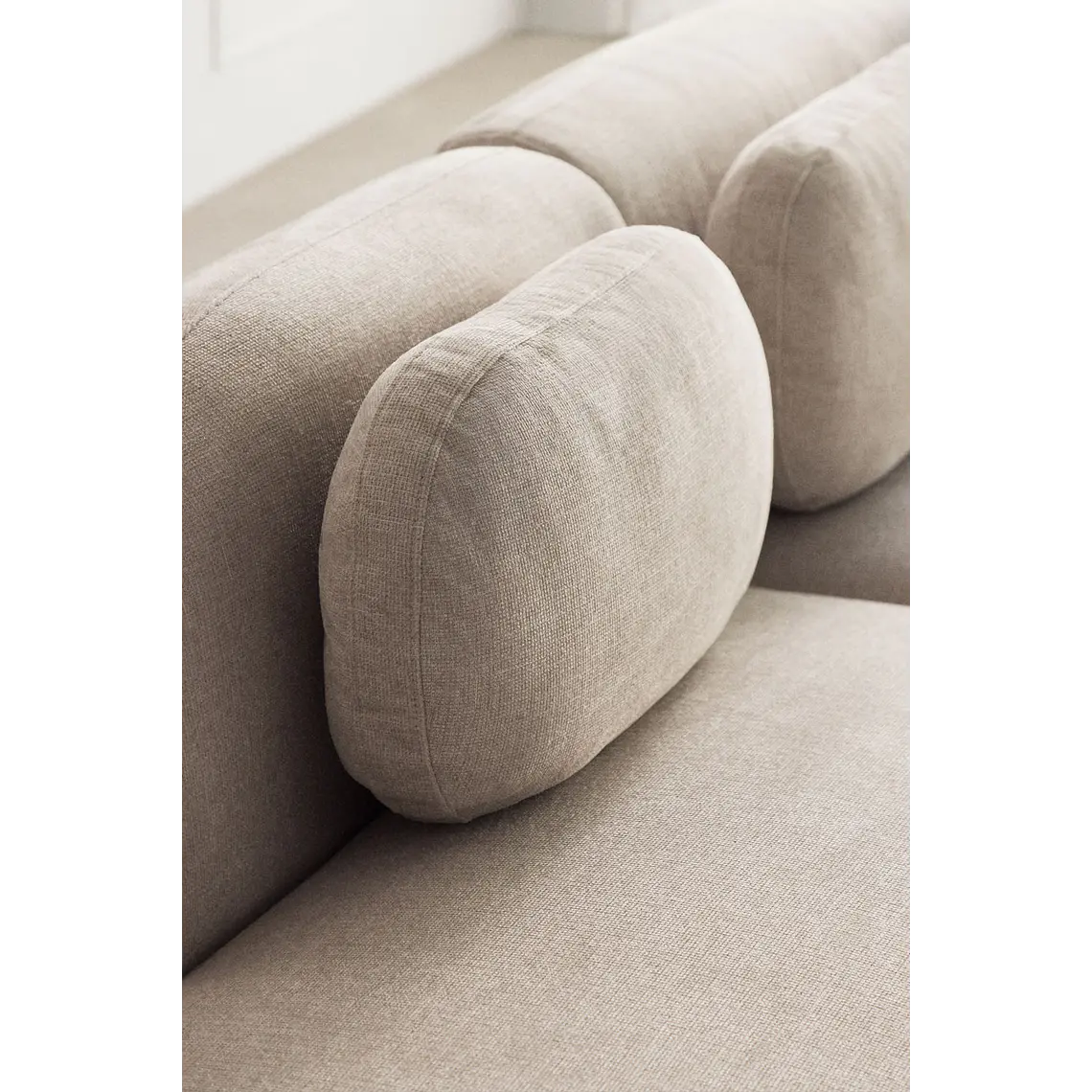Onarin · Sofá tapizado de 240 cm 4