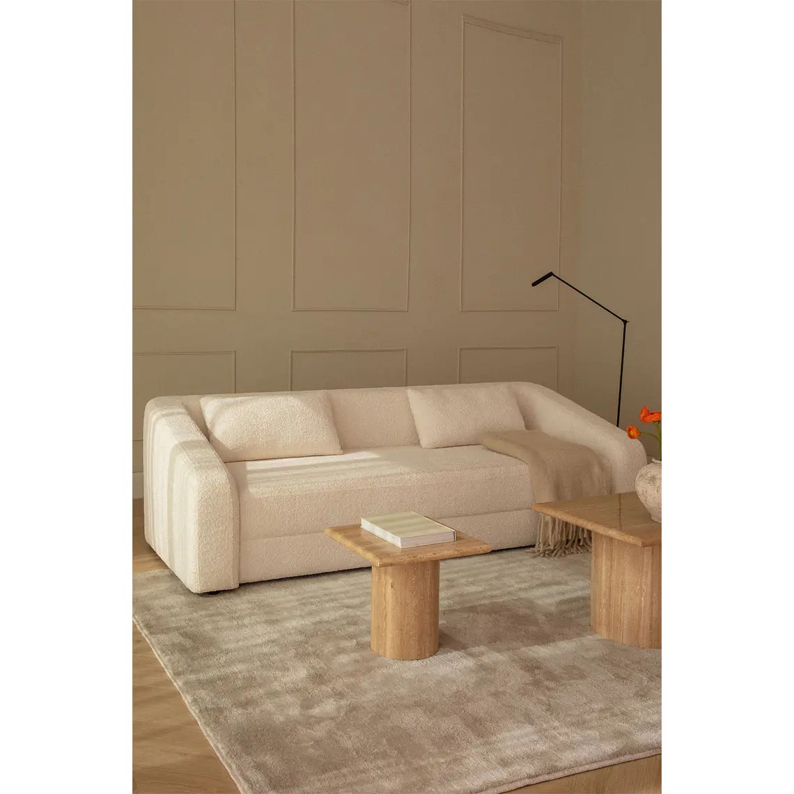 Valela · Sofá tapizado de 228 cm 1