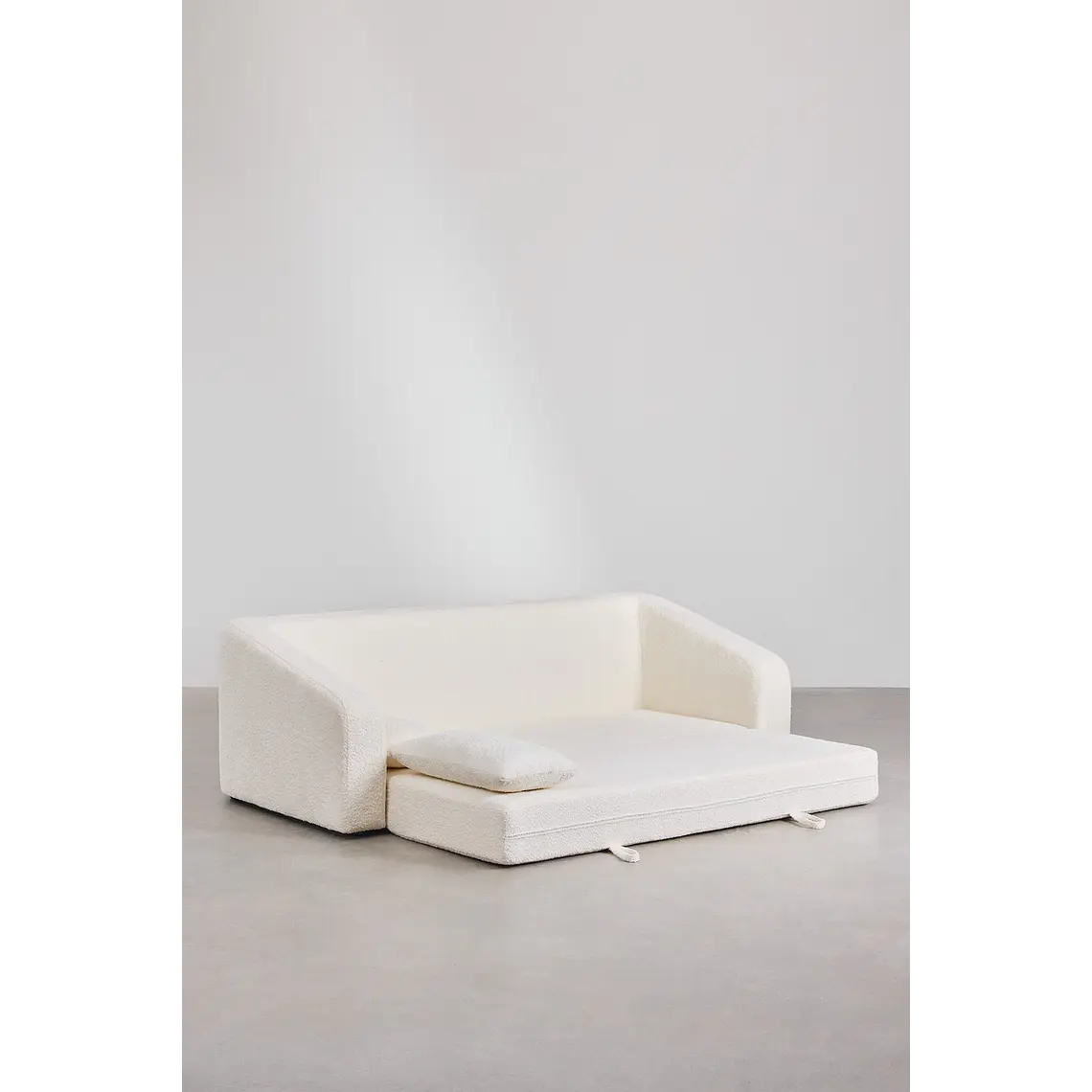 Valela · Sofá tapizado de 228 cm 7