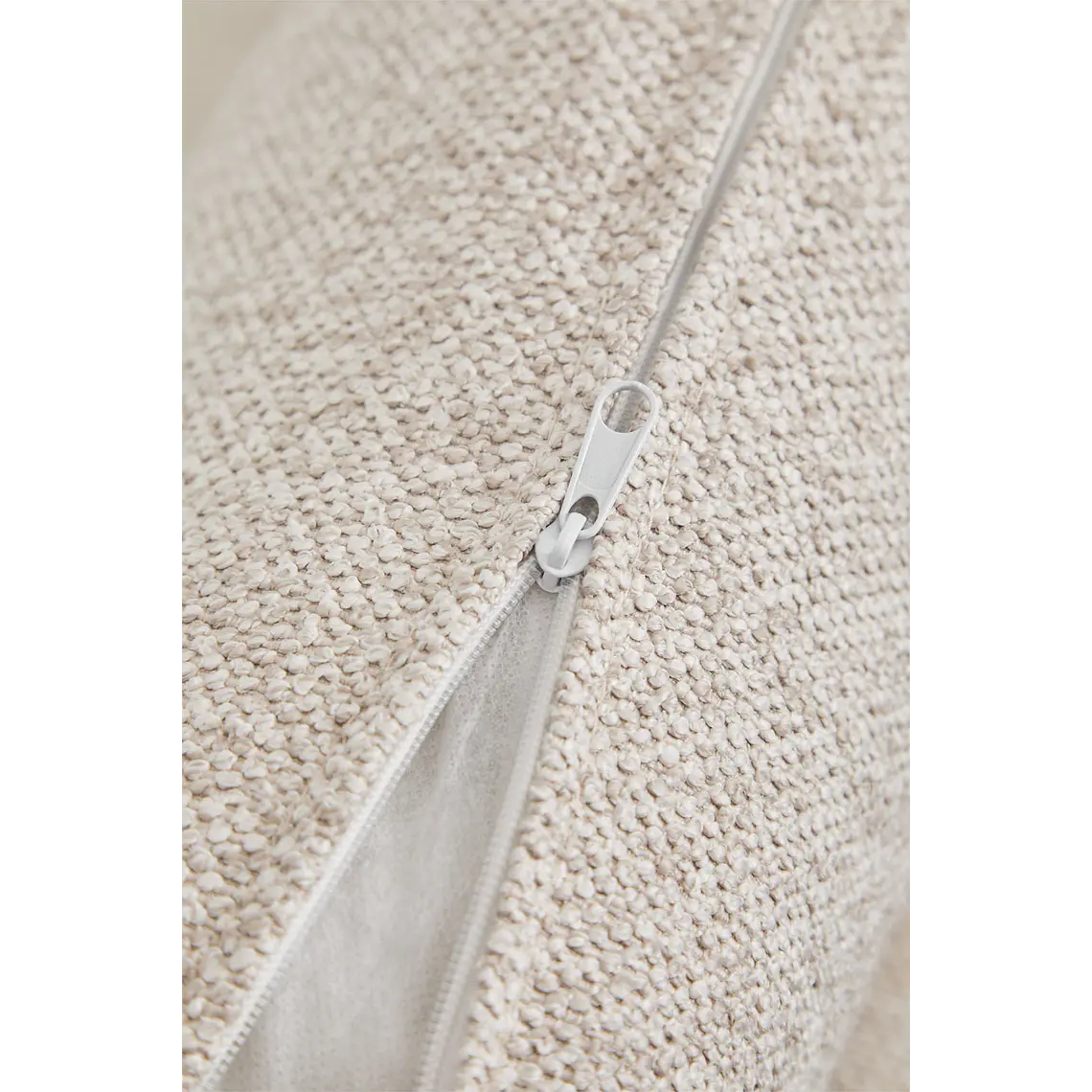 Veren · Sofá tapizado de 220 cm 12