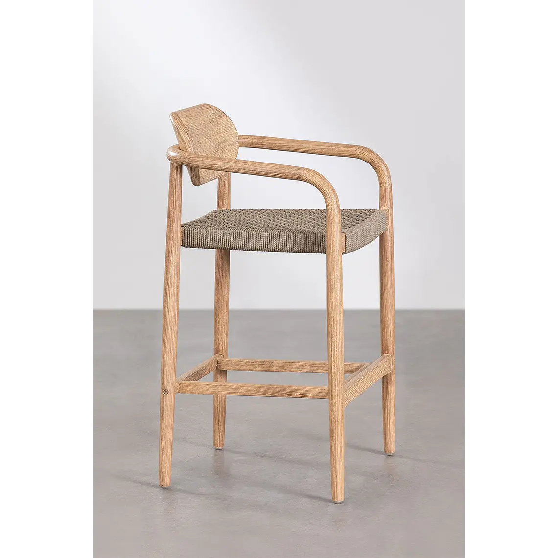 Taburete alto Nivena en madera 2