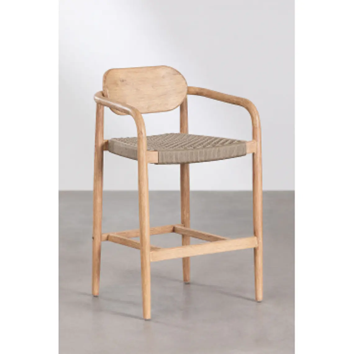 Taburete alto Nivena en madera 10