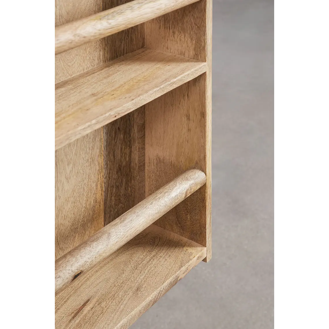 Vitrina Kaelien en madera 9