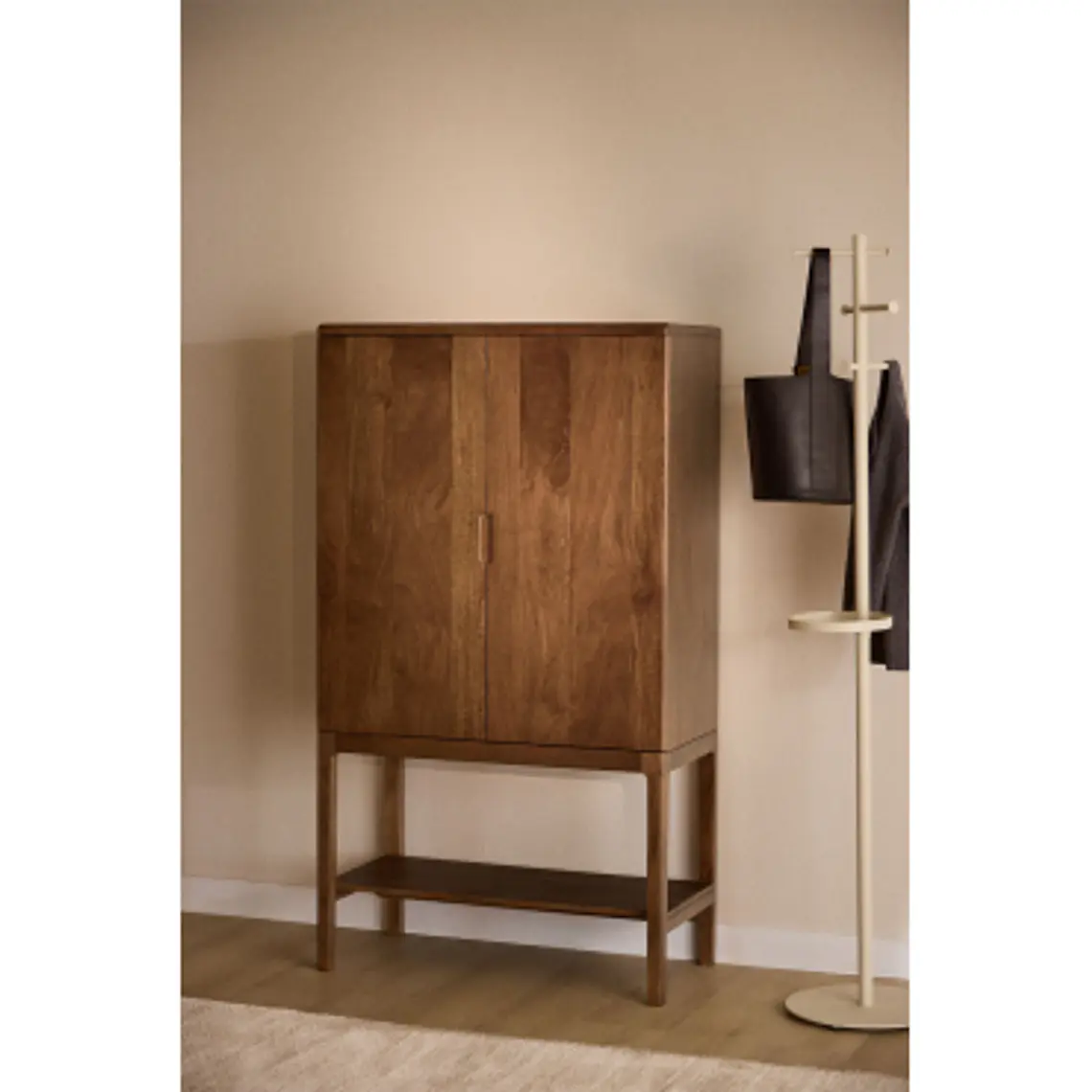 Aparador Phaeira en madera de mango 13