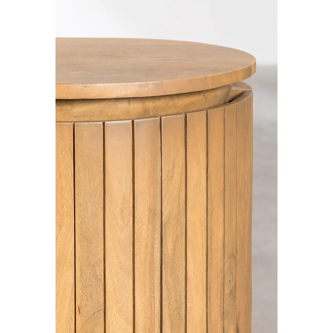Aparador Taelora en madera de mango 6