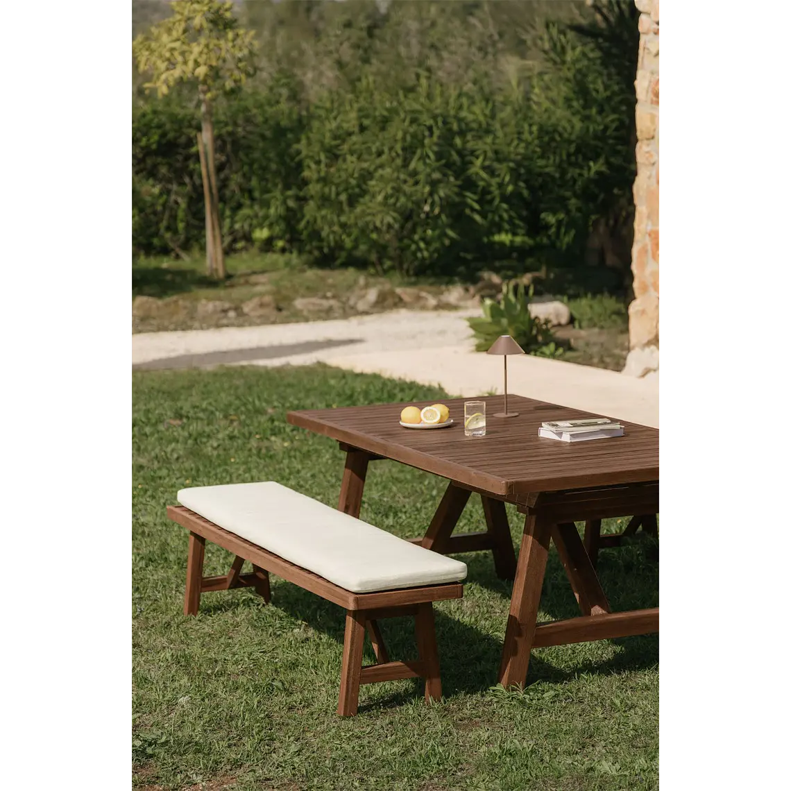 Banco de jardín 190 cm en madera de acacia Doreva 11