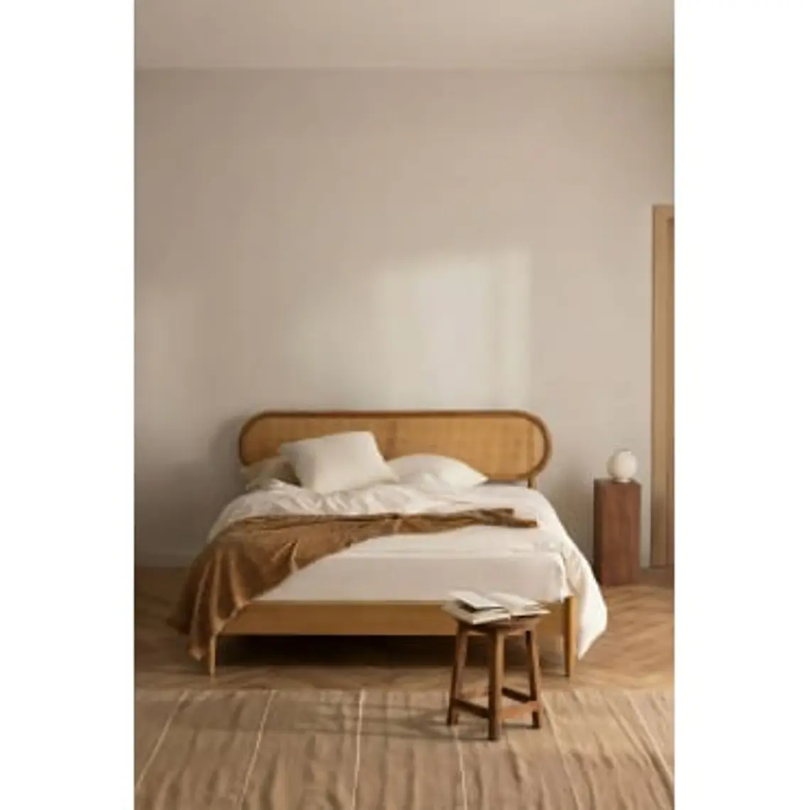 Cama Arlen en madera 9