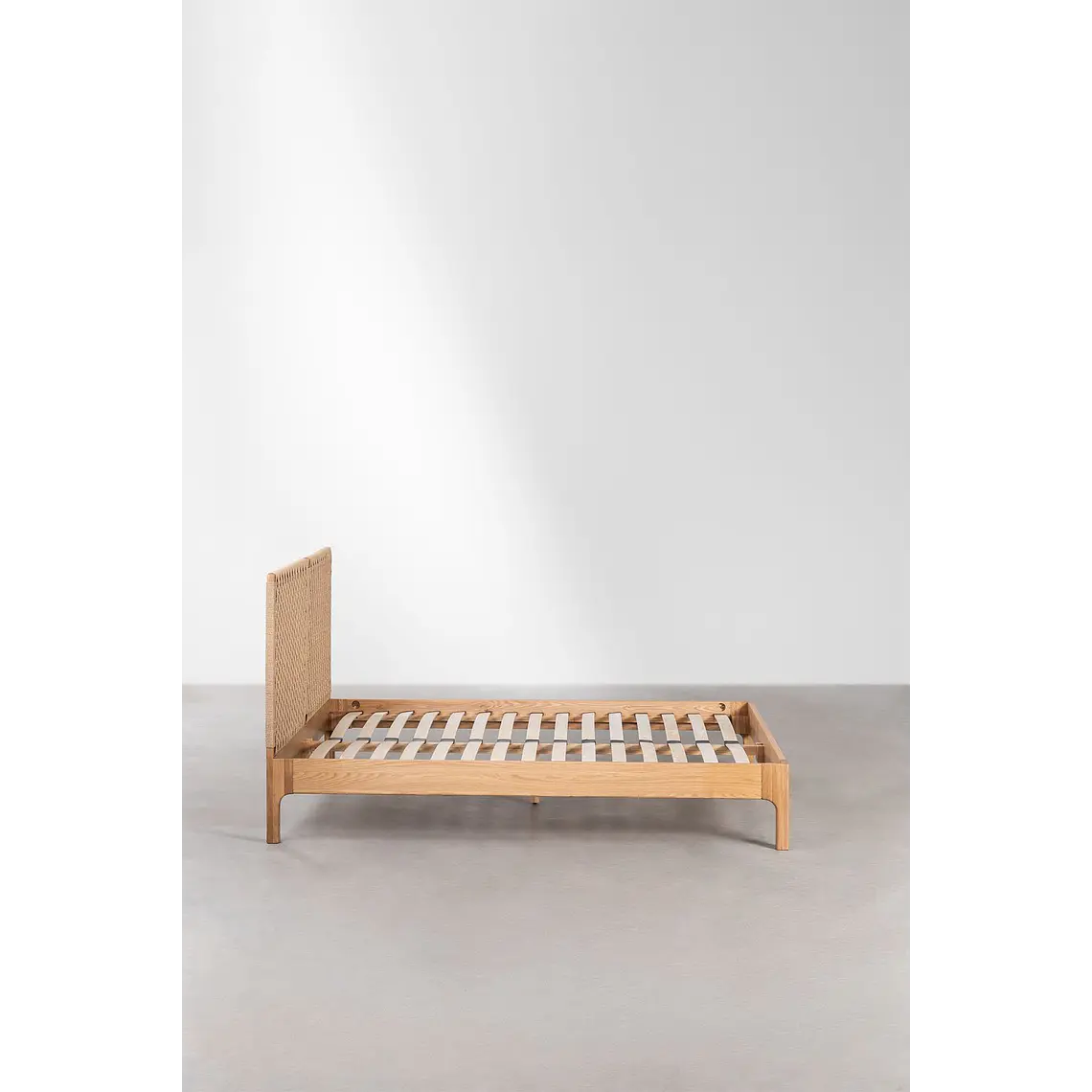 Cama Evara en madera 4