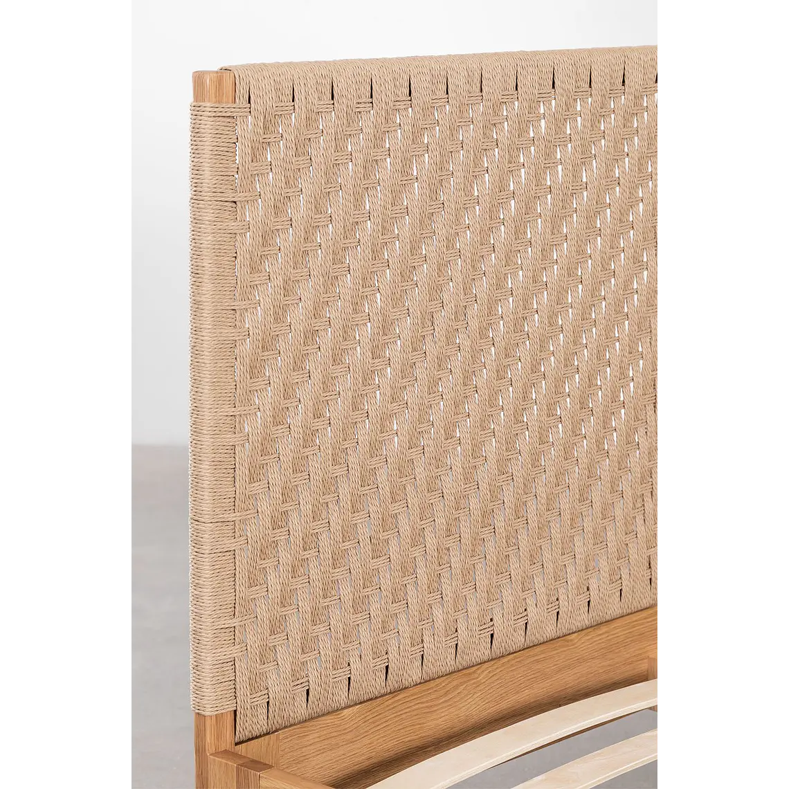 Cama Evara en madera 5