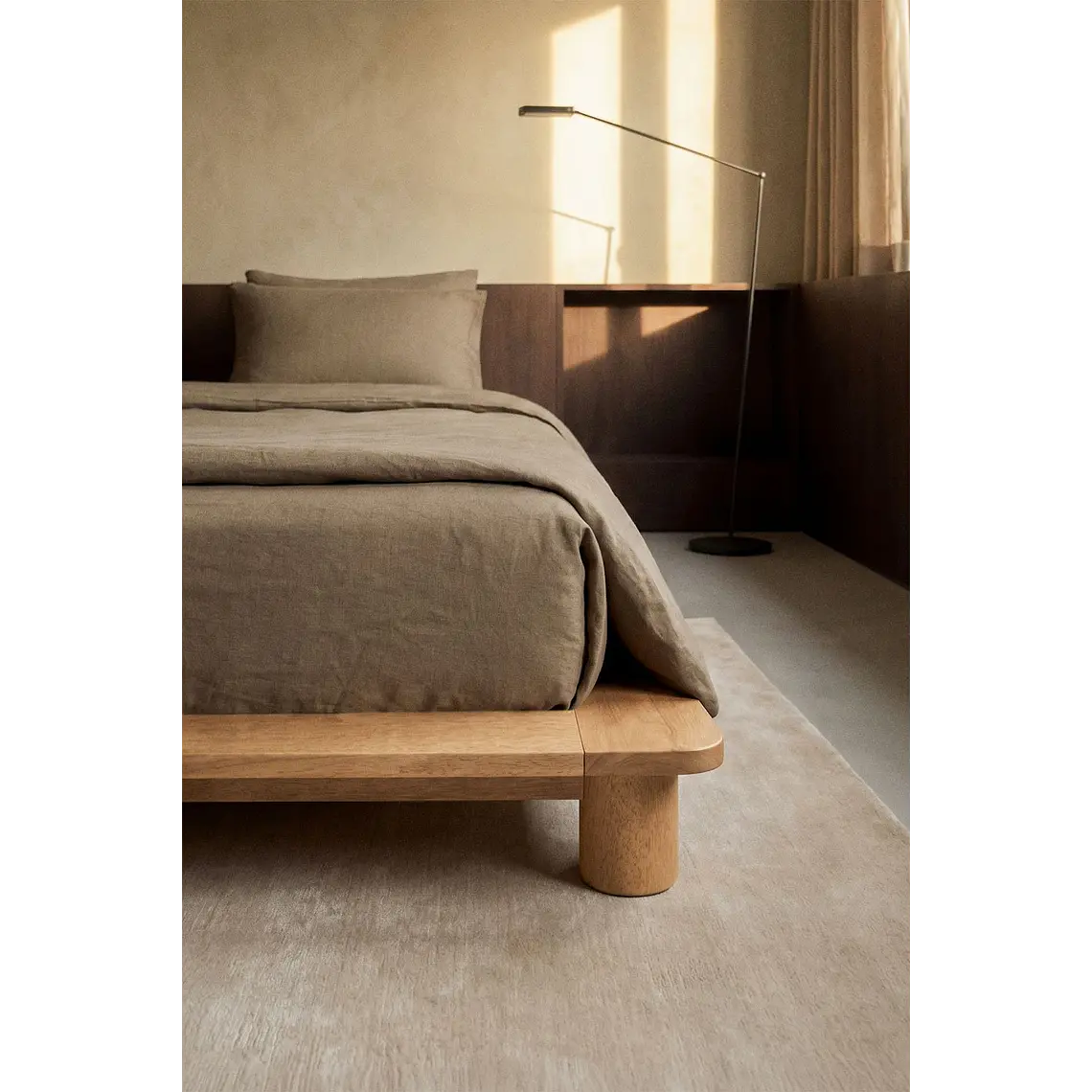 Cama Nessa en madera de mango 2