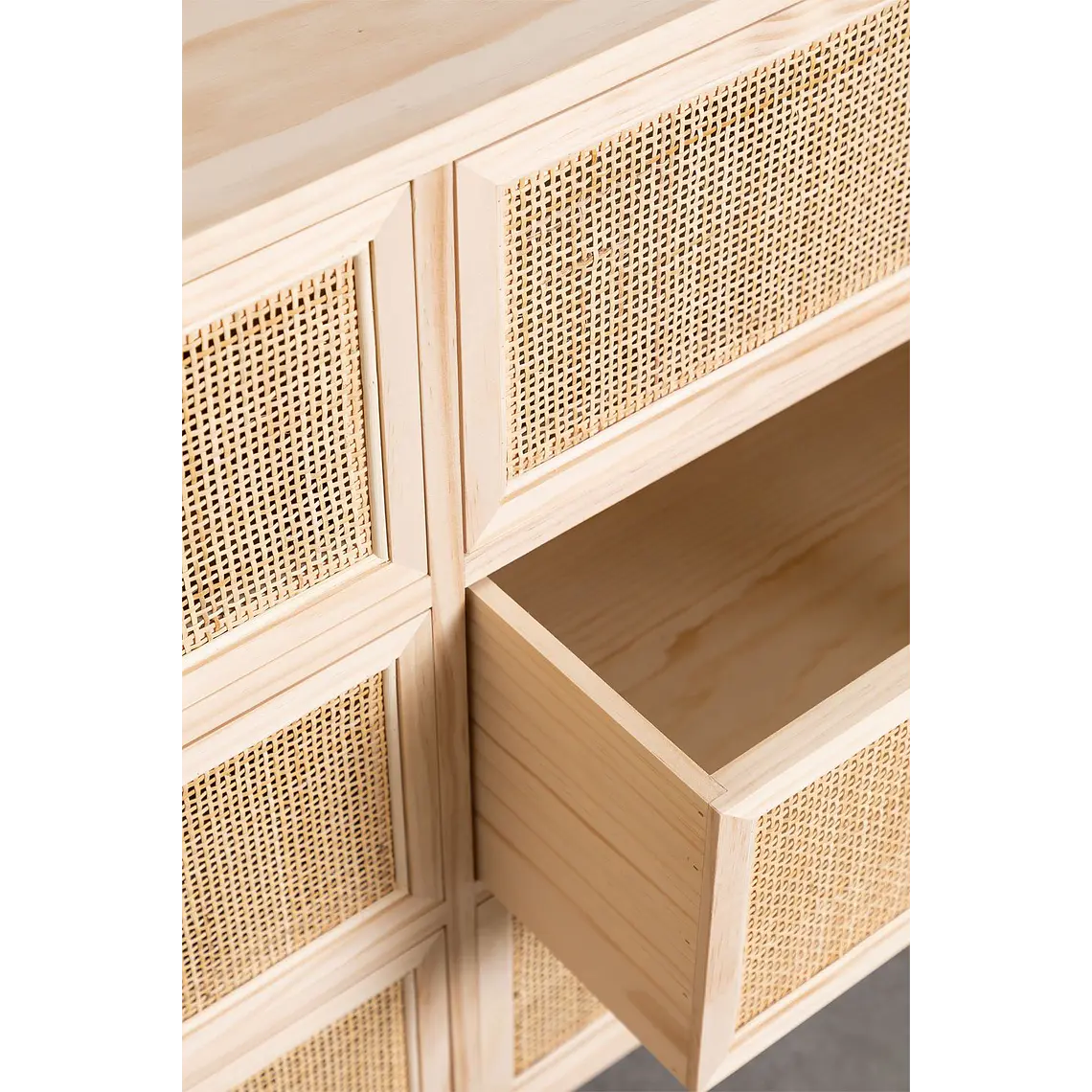 Cómoda Elaris 120x40 cm en madera 5