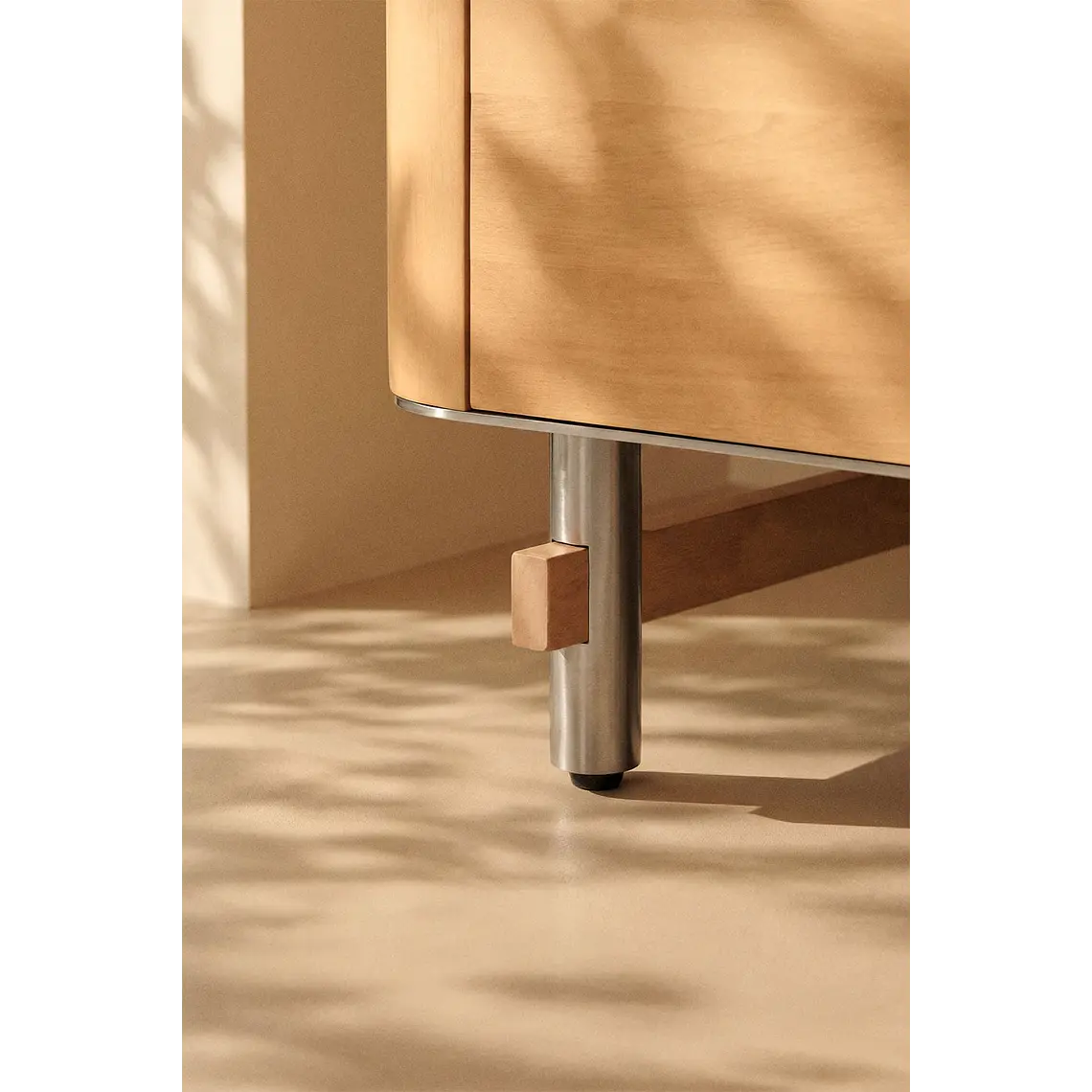 Cómoda Nuria 140x45 cm en madera de mango 2