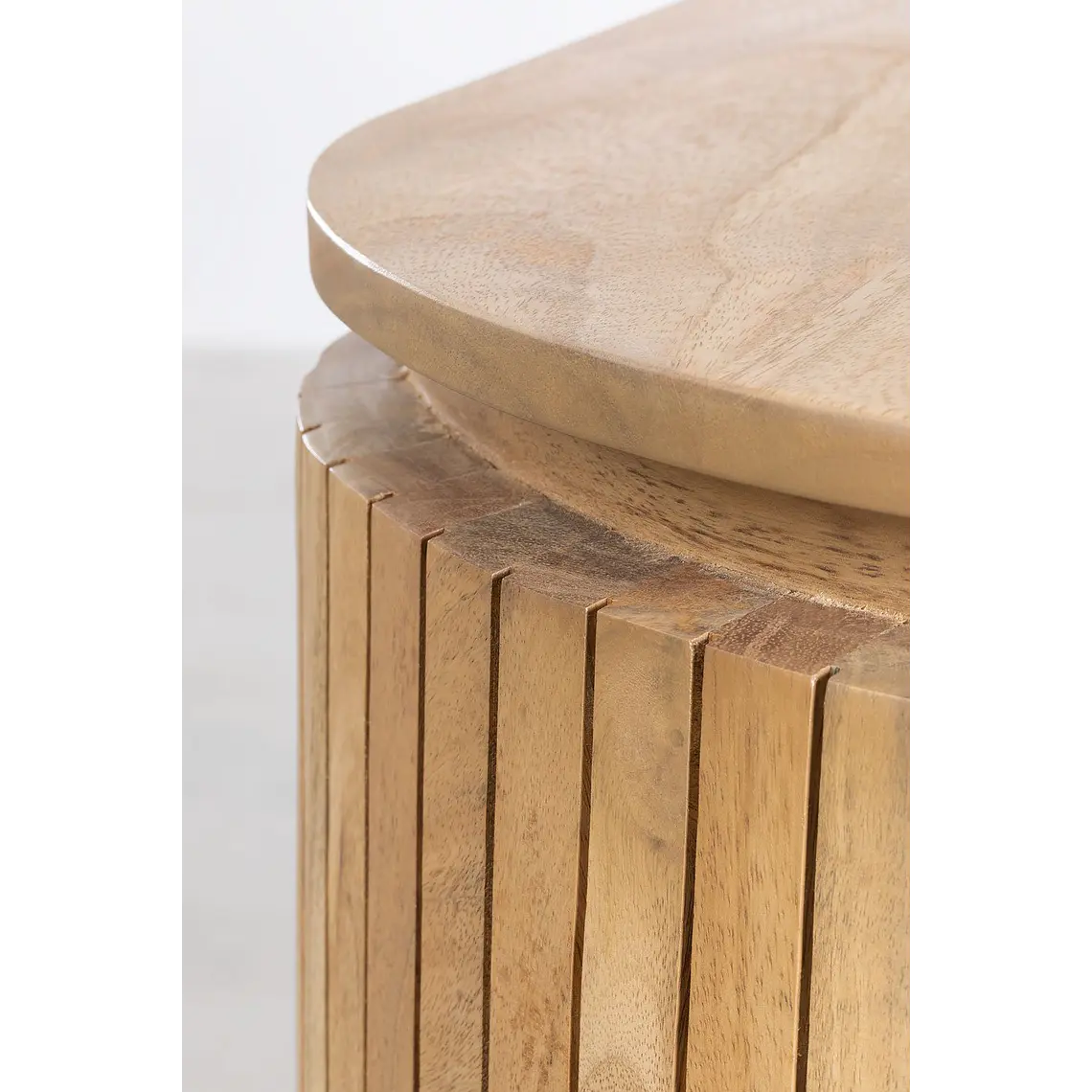 Cómoda Veyra 100x45 cm en madera de mango 7
