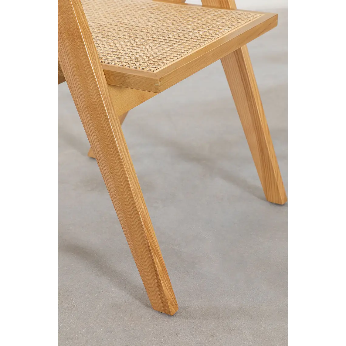 Conjunto de comedor Elais en ratán 10