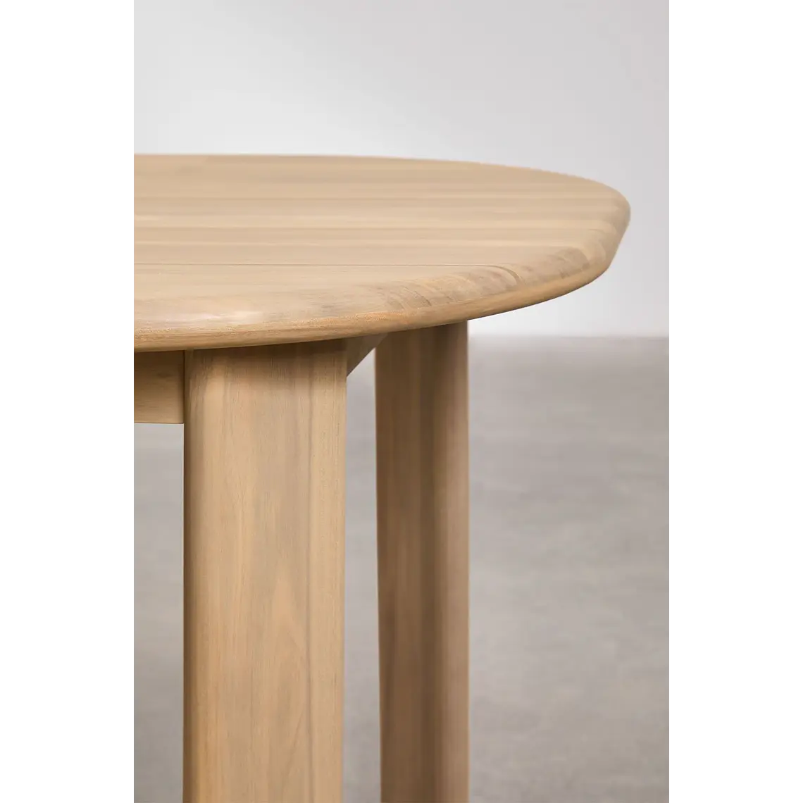 Conjunto de comedor Jaelen en madera de acacia 5