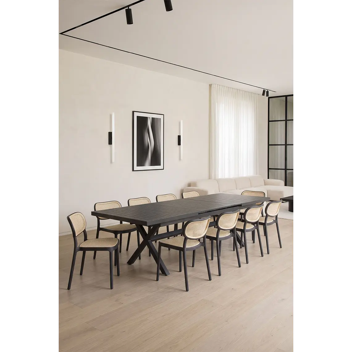 Conjunto de comedor Miois en polipropileno 2