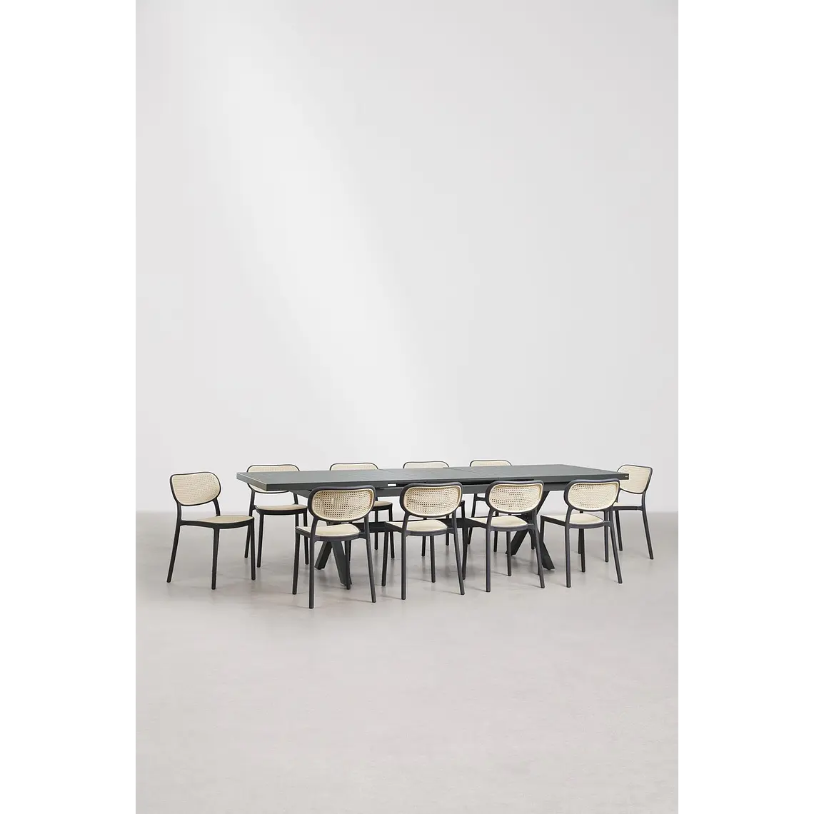 Conjunto de comedor Miois en polipropileno 4