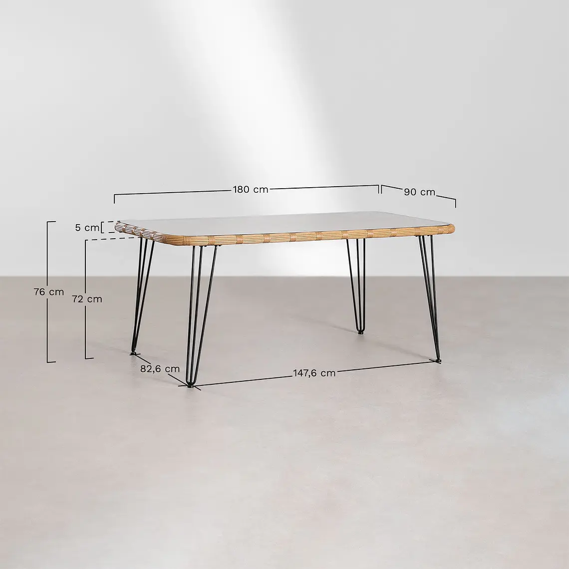 Conjunto de comedor Oriara en ratán 11