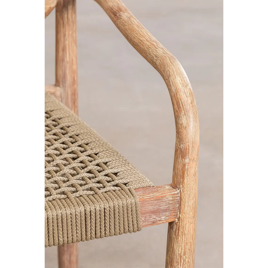 Conjunto de comedor Ulenor en madera 10