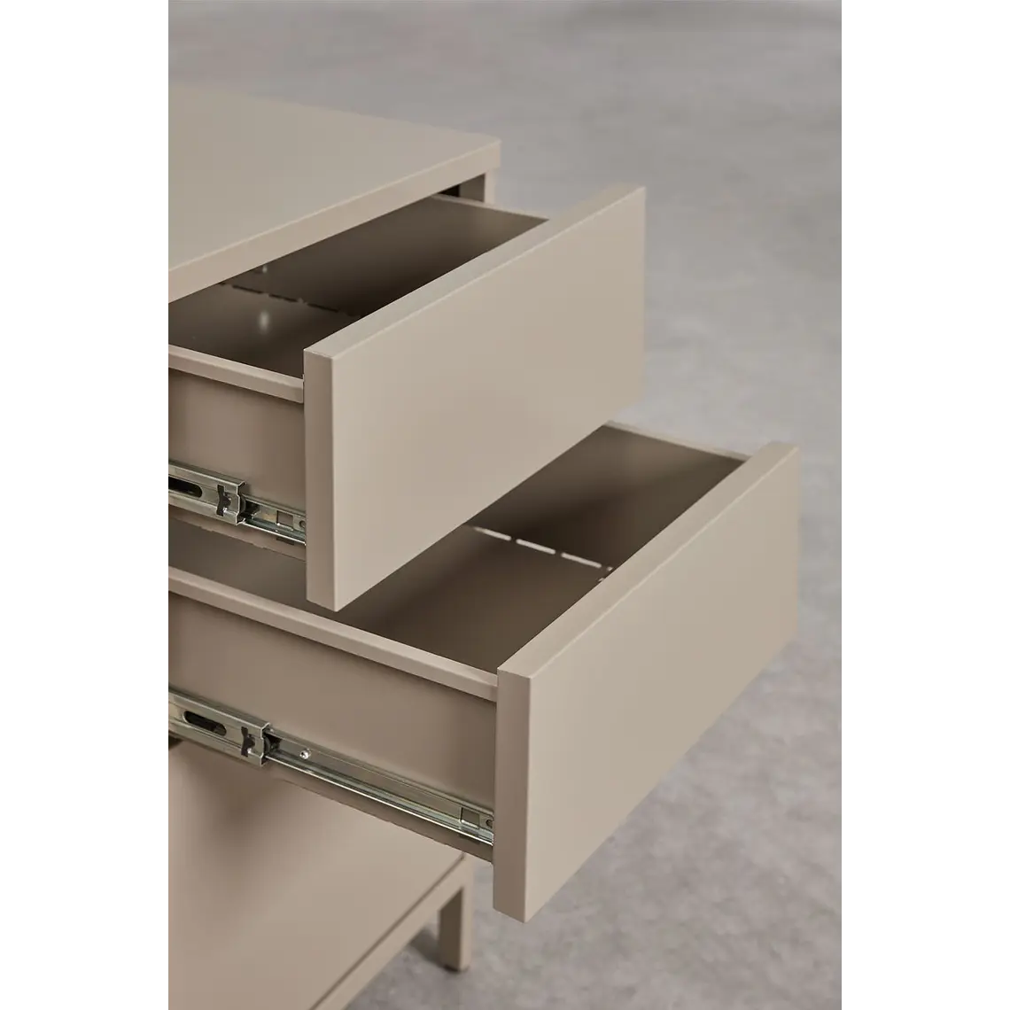 Escritorio 120x60 cm en acero con cajones 7
