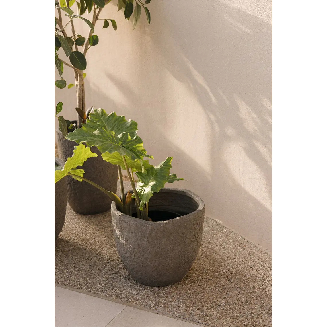 Macetero de exterior en cemento Renova 18