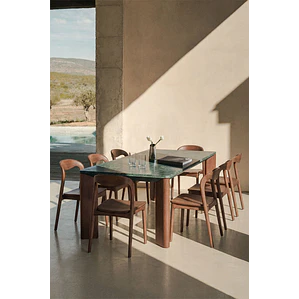 Mesa de comedor Aeleva en mármol