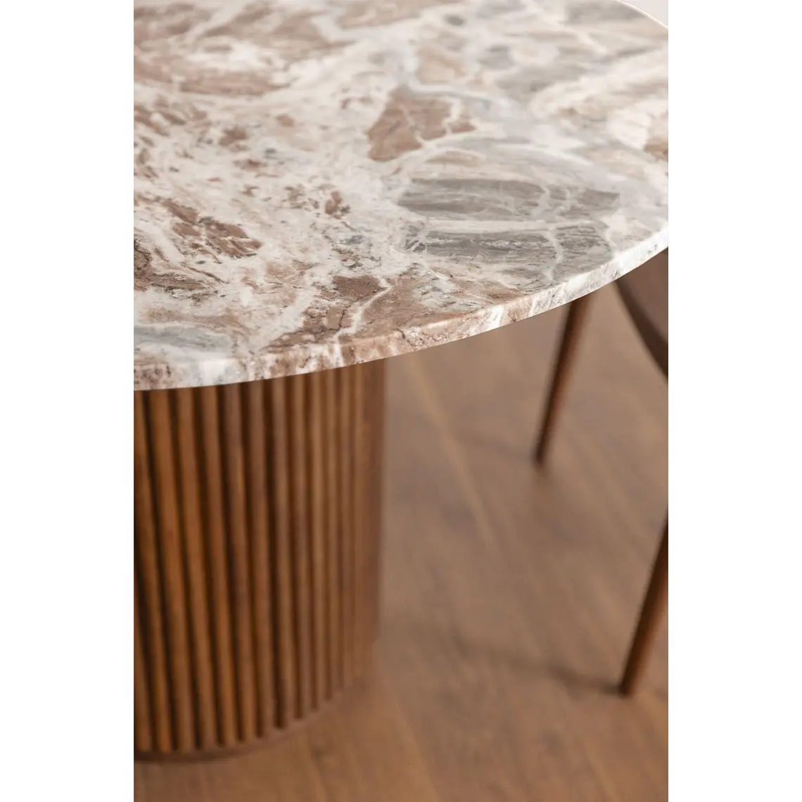 Mesa de comedor Elaena en madera de mango 3
