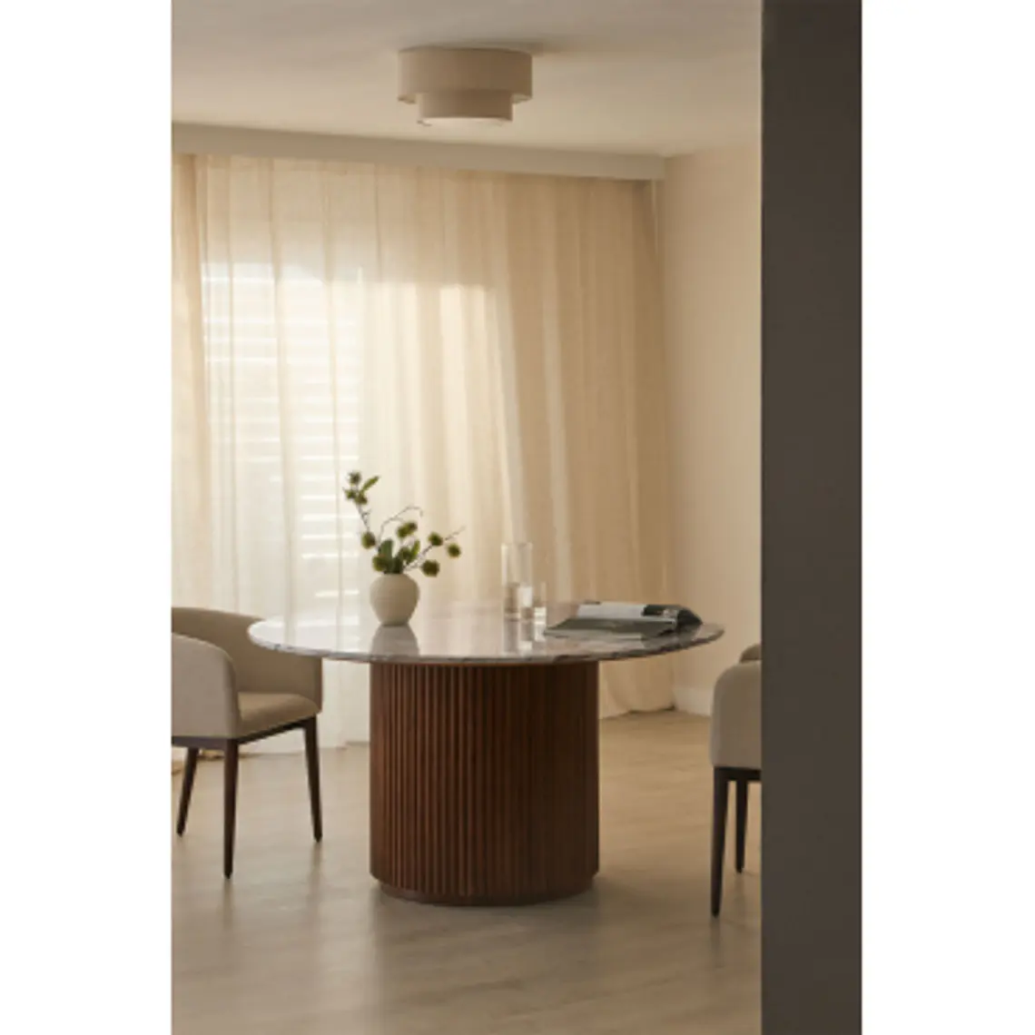 Mesa de comedor Elaena en madera de mango 13