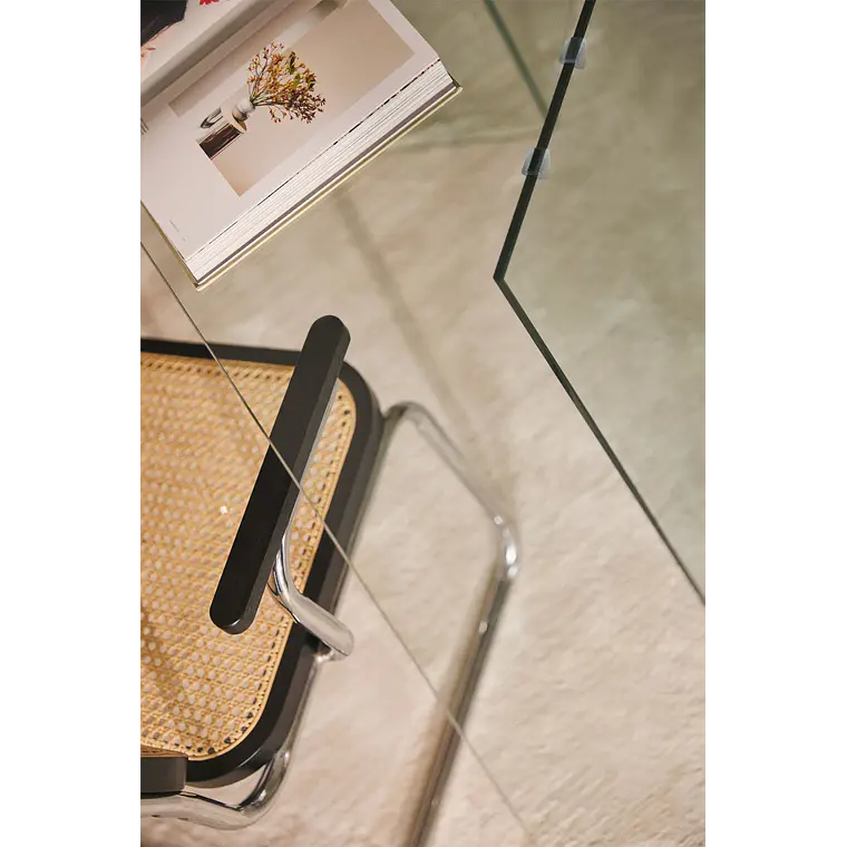 Mesa de comedor Faelora en vidrio 3
