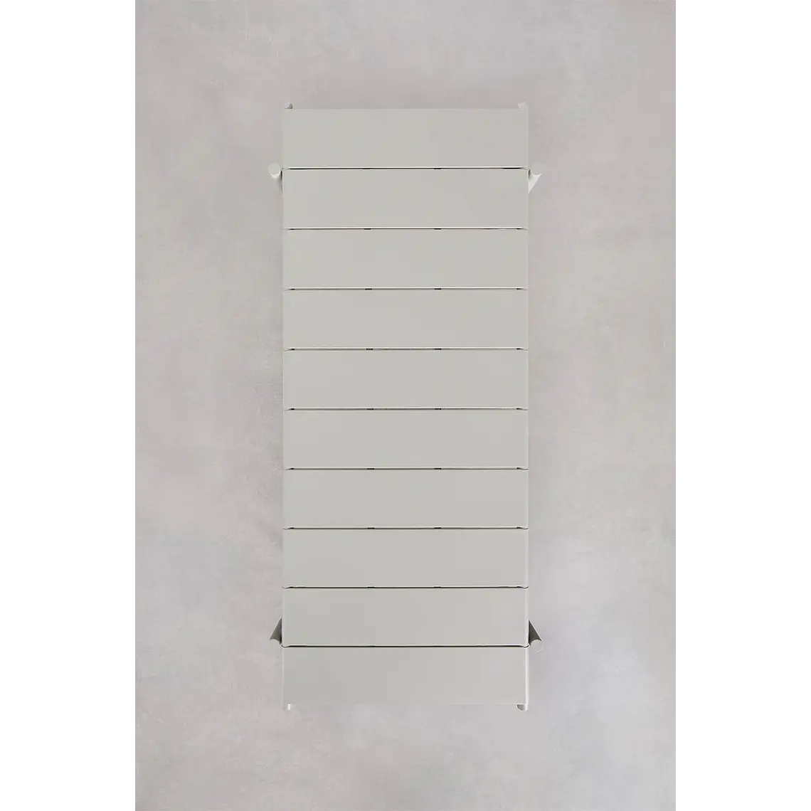 Mesa de comedor Ilaen en acero 9