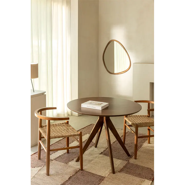 Mesa de comedor Jaelara en madera 1