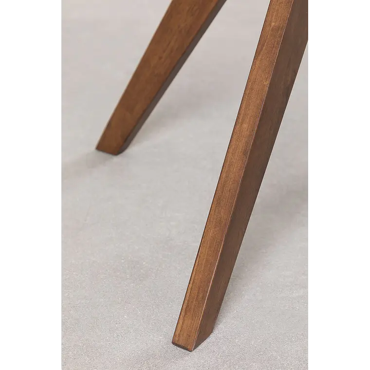 Mesa de comedor Jaelara en madera 5