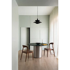 Mesa de comedor Nivora
