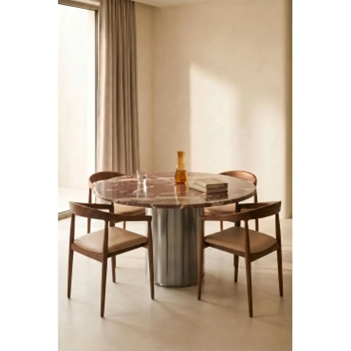 Mesa de comedor Nivora 11