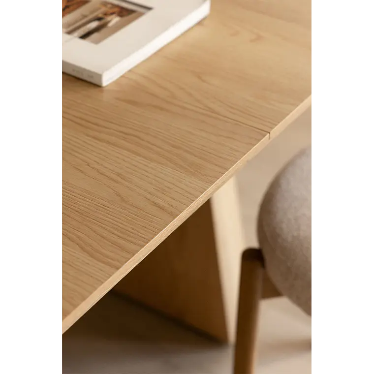 Mesa de comedor ovalada 180-240x105 cm extensible en MDF y chapa de roble 3