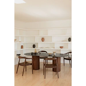 Mesa de comedor ovalada 220x110 cm en vidrio templado y MDF