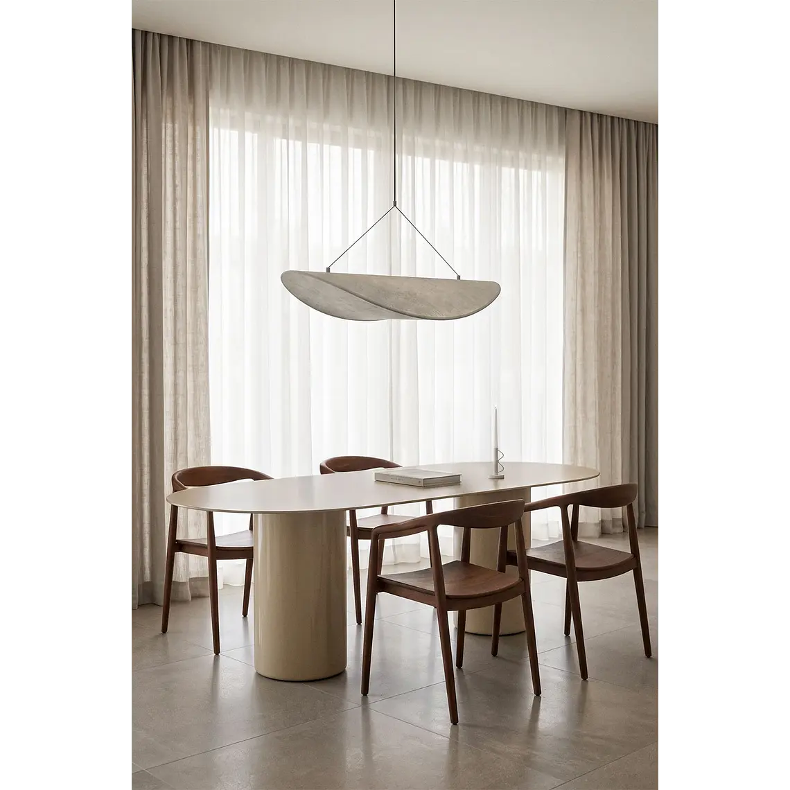 Mesa de comedor ovalada 220x110 cm en vidrio templado y MDF 14
