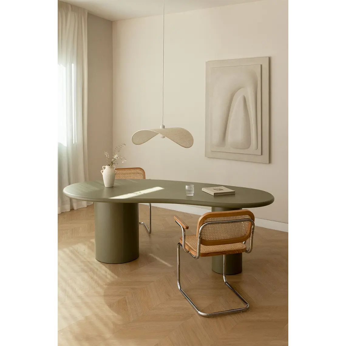Mesa de comedor ovalada 220x115 cm en MDF 1