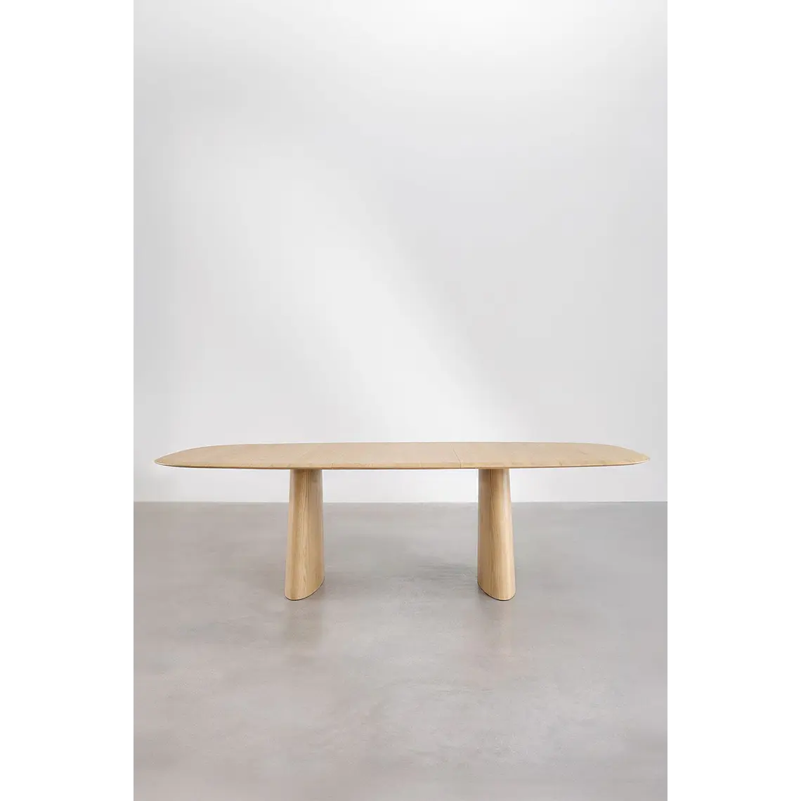 Mesa de comedor ovalada extensible en MDF y chapa de fresno 6