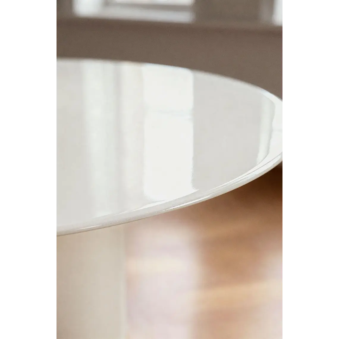Mesa de comedor Queneri en vidrio 2