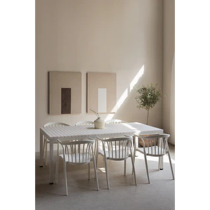 Mesa de comedor Raeien en aluminio