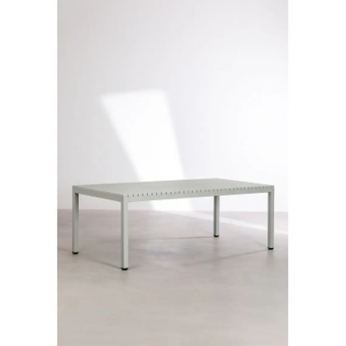 Mesa de comedor Raeien en aluminio 12