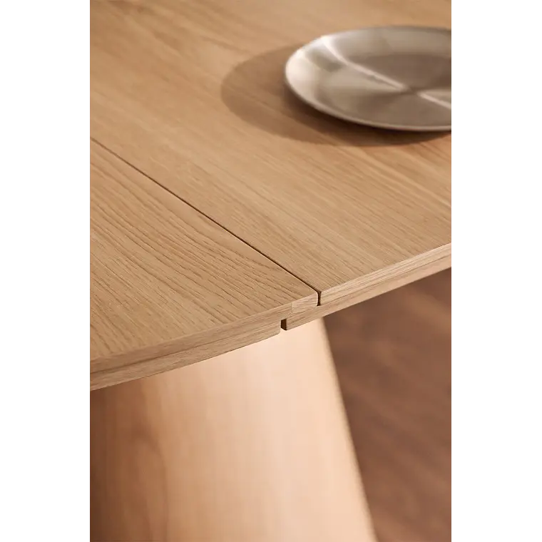 Mesa de comedor Vaelena en madera de roble 4