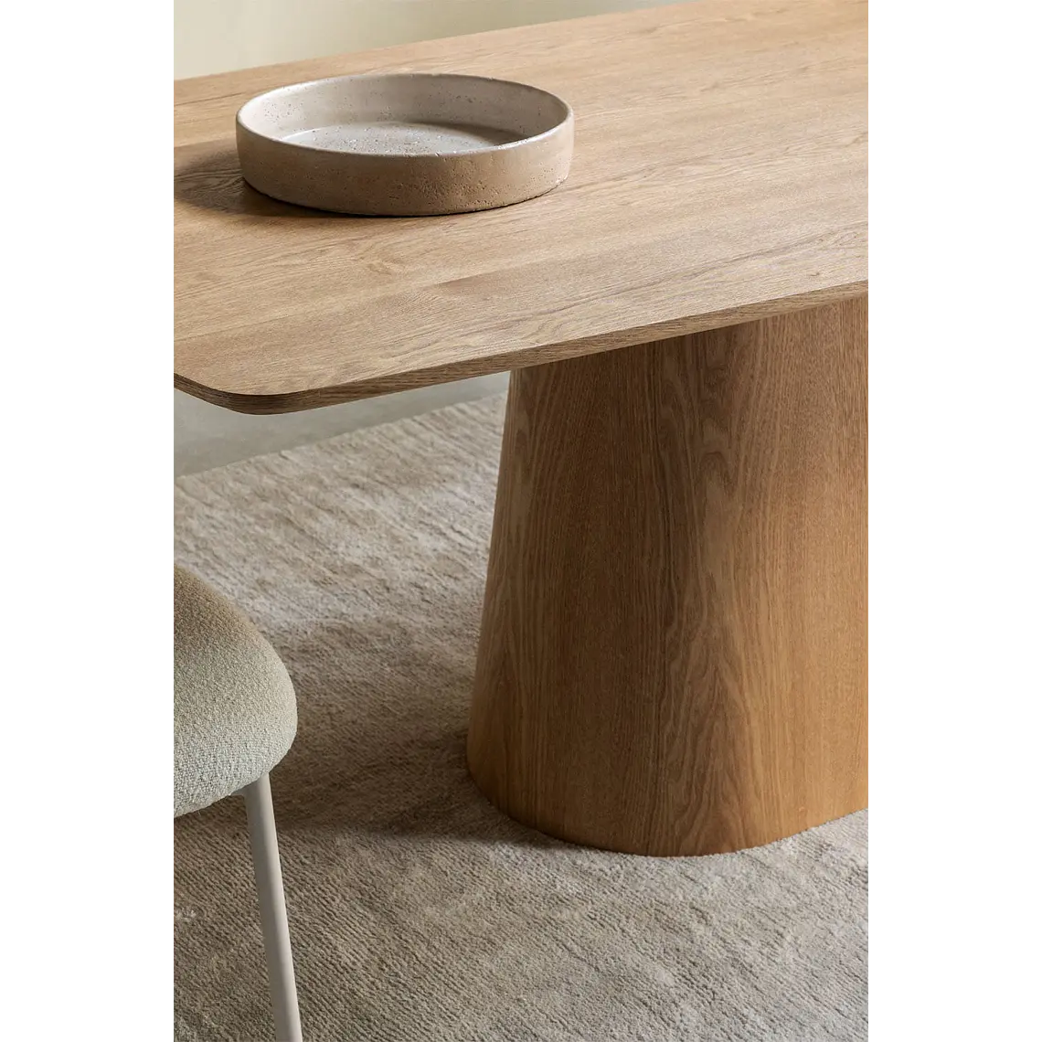 Mesa de comedor Ylenia en madera 3