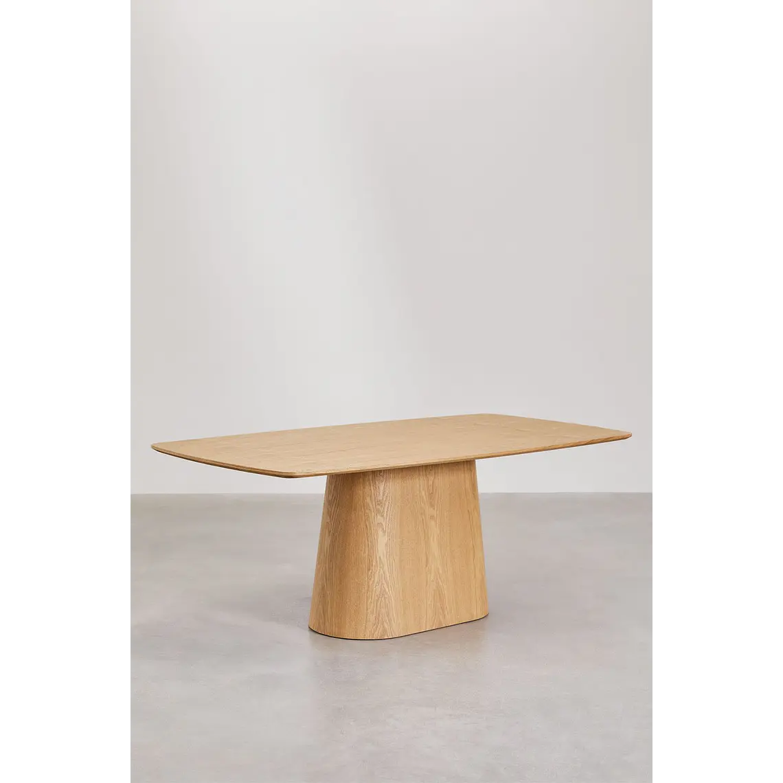 Mesa de comedor Ylenia en madera 4