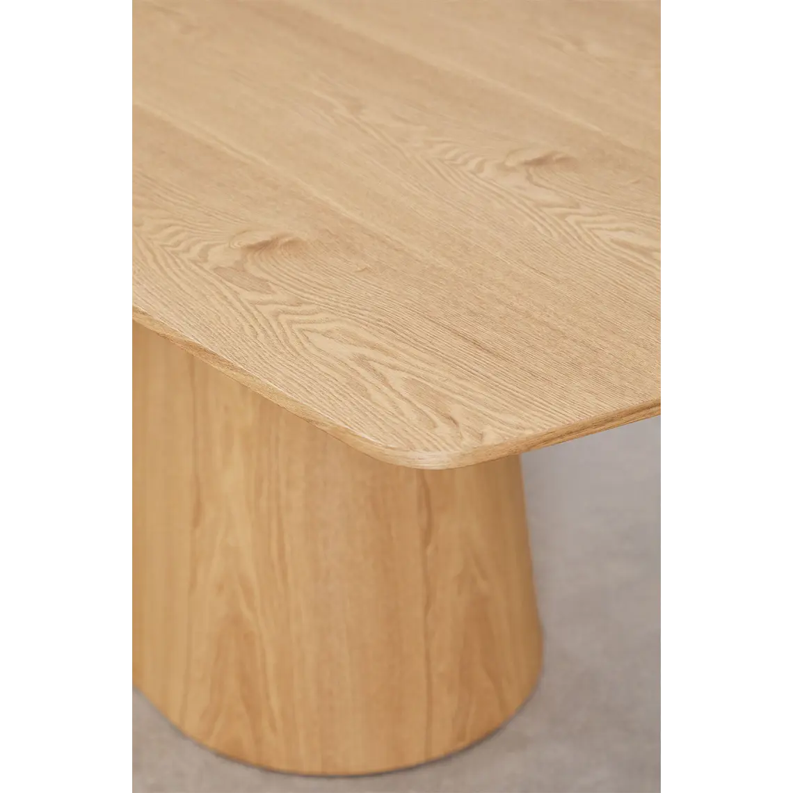 Mesa de comedor Ylenia en madera 7
