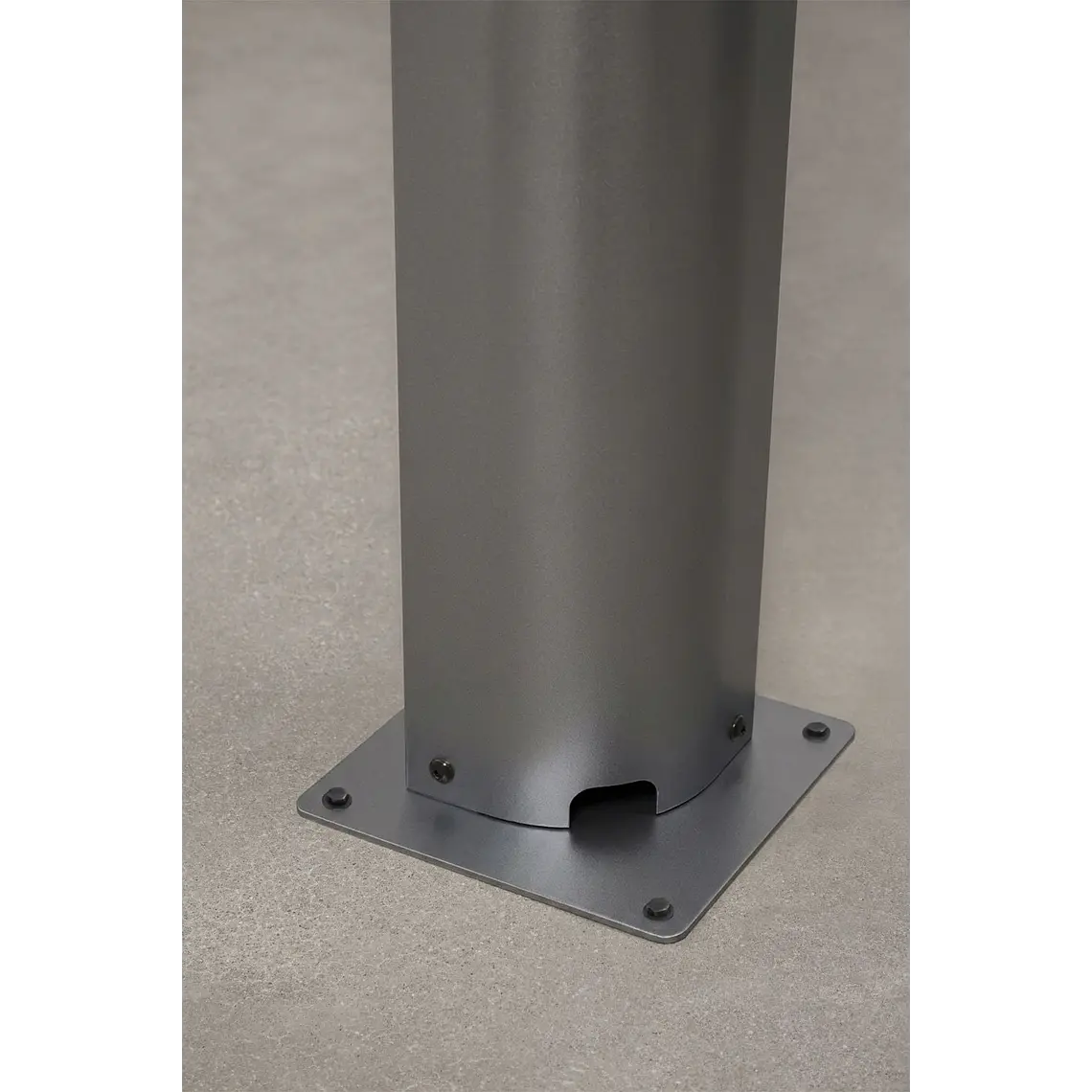 Pérgola bioclimática de aluminio con lamas y paneles laterales Liorina 8